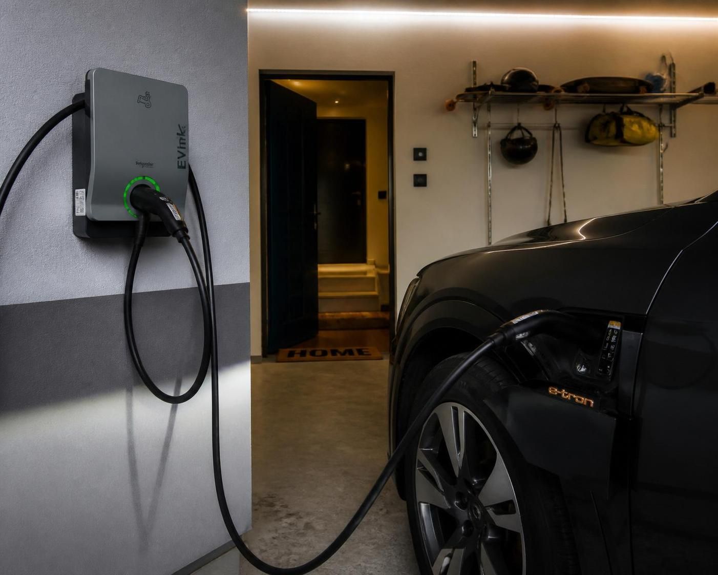 découvrez à qui s'adresse la borne de recharge 11 kw pour voiture électrique en 2026, ses avantages et son prix pour une recharge rapide et efficace à domicile.